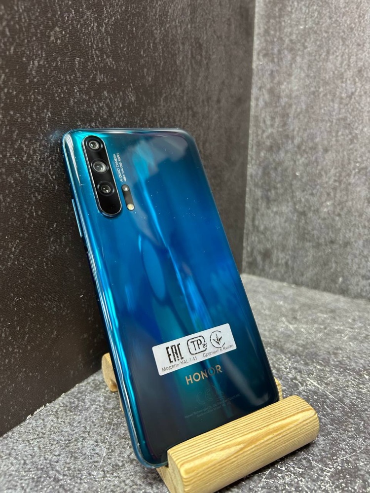 Смартфон Honor 20 PRO 8/256