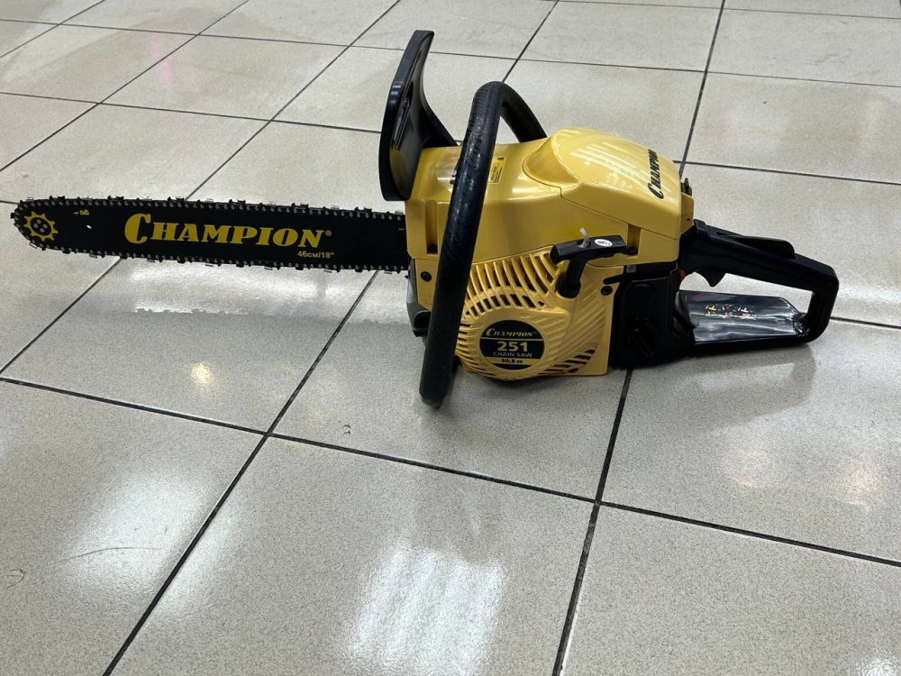 Бензопила Champion 251