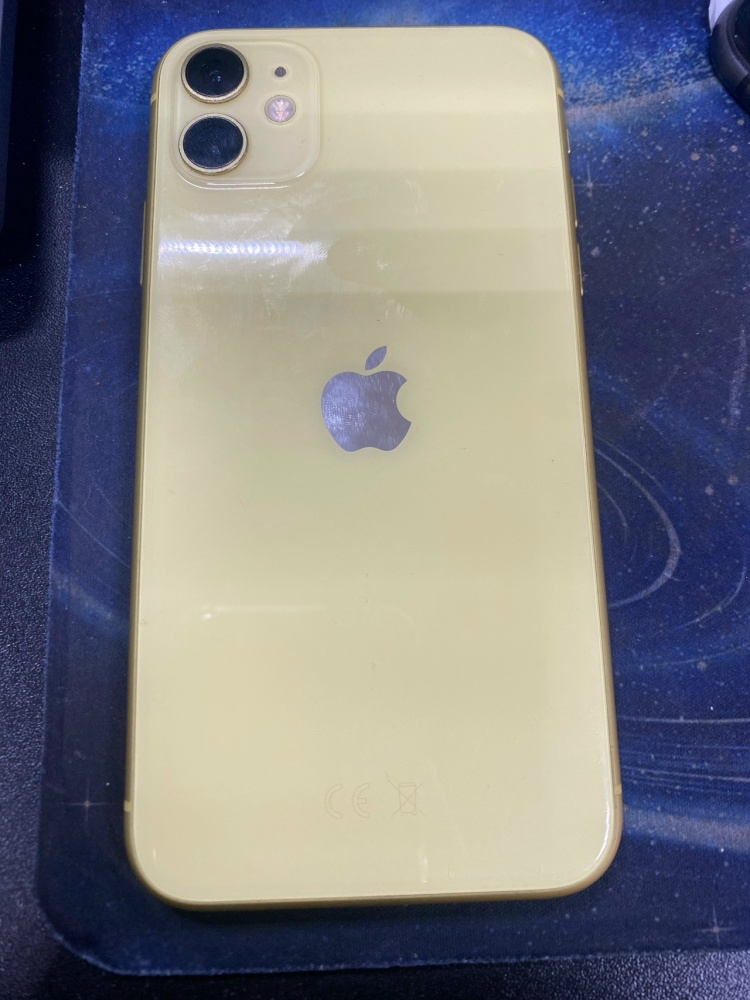 Смартфон iPhone 11 128 Gb