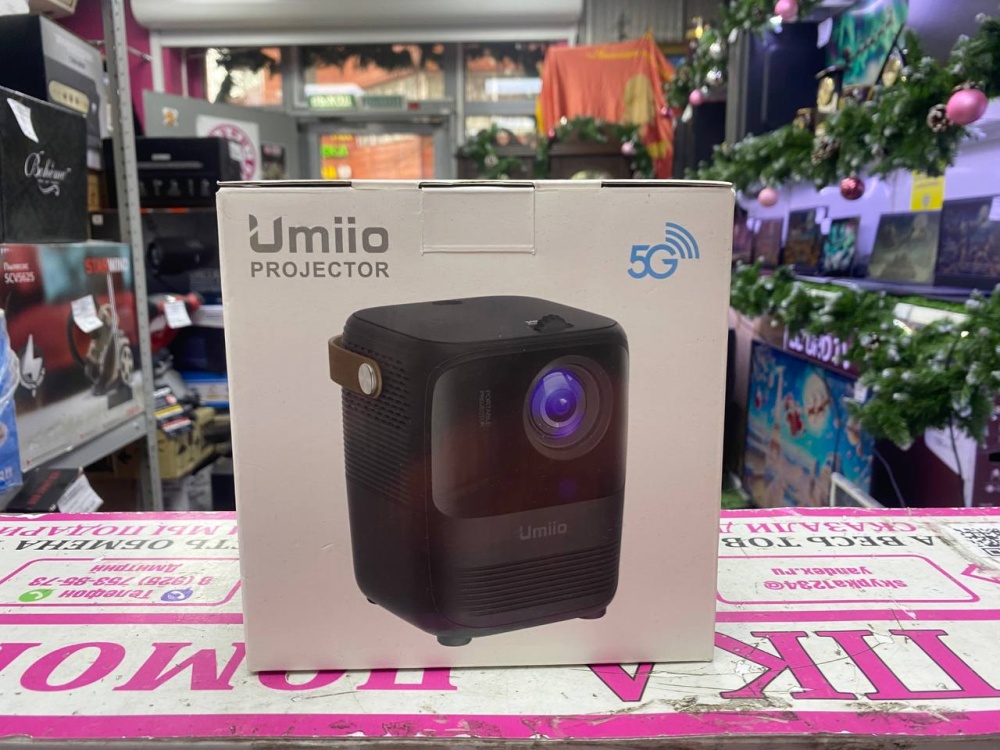 Проектор Umiio a008