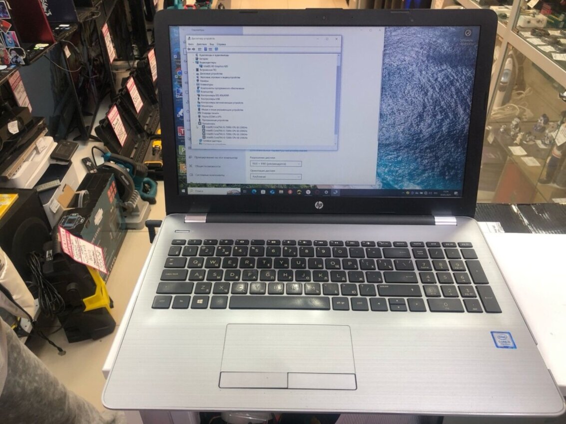 Ноутбук HP G6 250